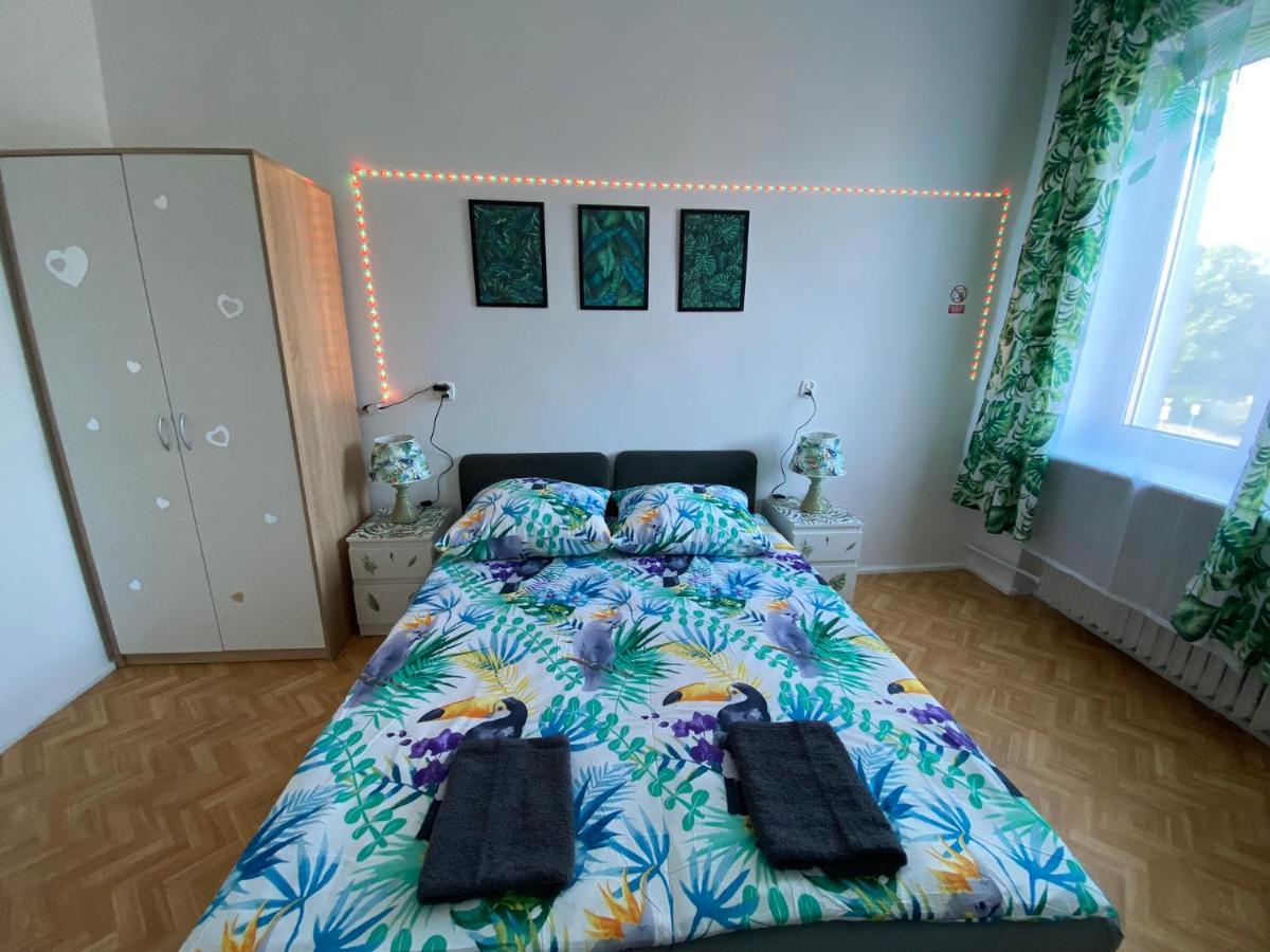 Jungle Rooms 格但斯克 外观 照片