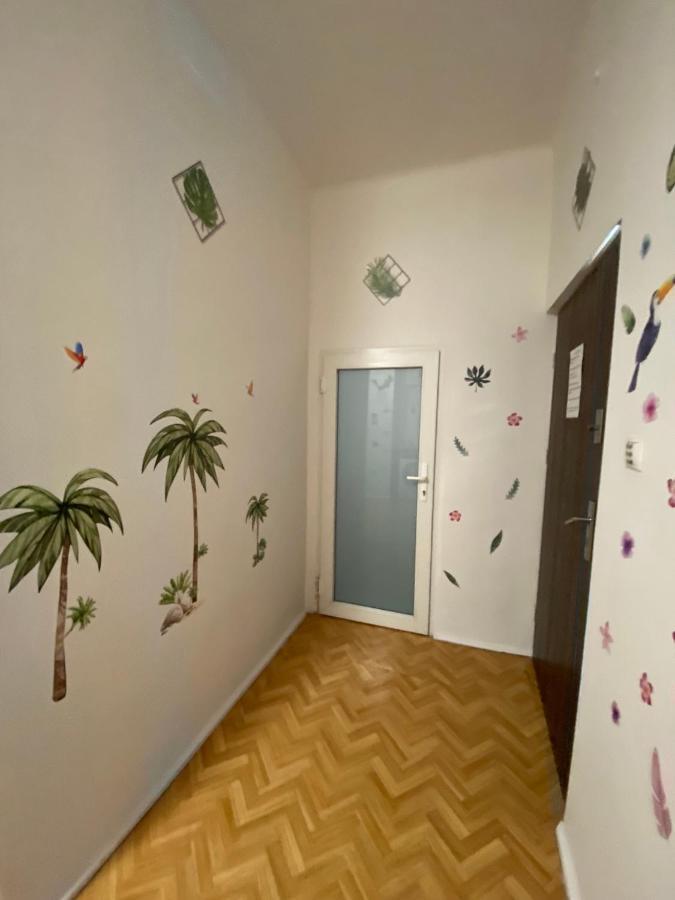 Jungle Rooms 格但斯克 外观 照片