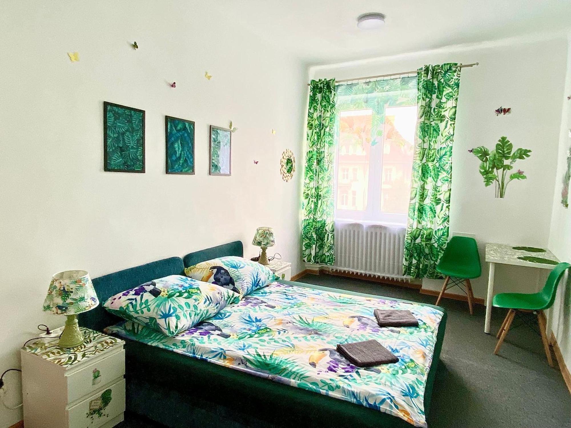 Jungle Rooms 格但斯克 外观 照片